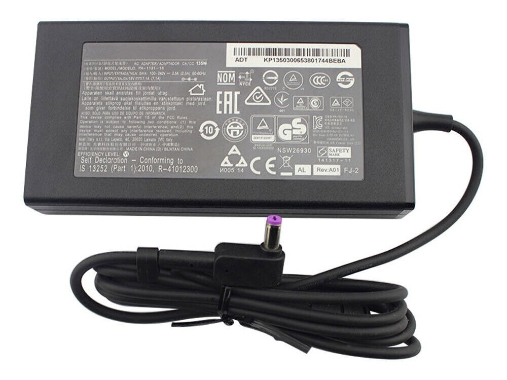Acer 135W Adapter